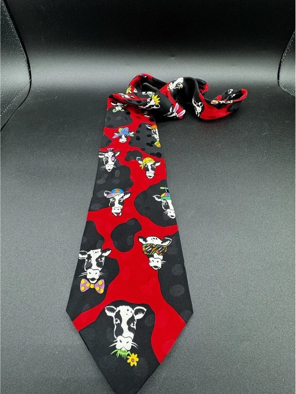 Vintage Rosetti Silk Cow Tie Novelty Farm Animal Red Black 56” x 3.75”